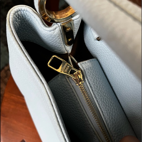 Louis Vuitton Baby Blue Capucines Baby Blue Bag - Picture 8 of 17